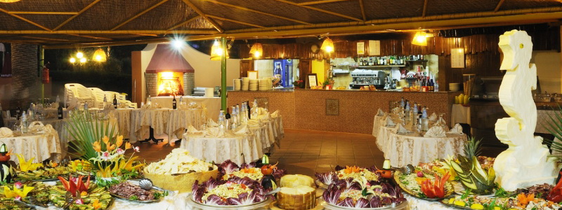 Отель Oasis Hotel & Residence - Ресторан