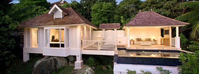 HILLSIDE POOL VILLA