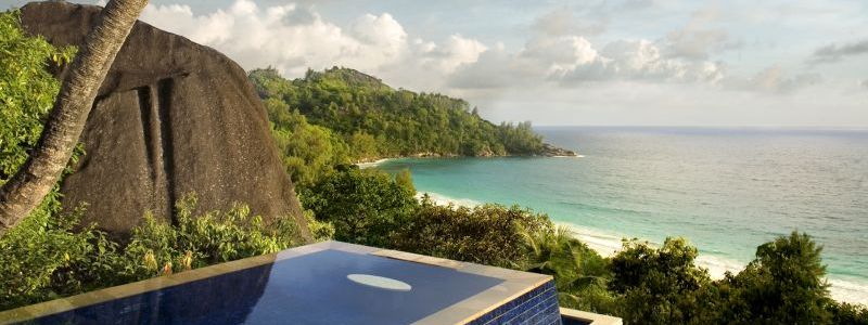 INTENDANCE POOL VILLA